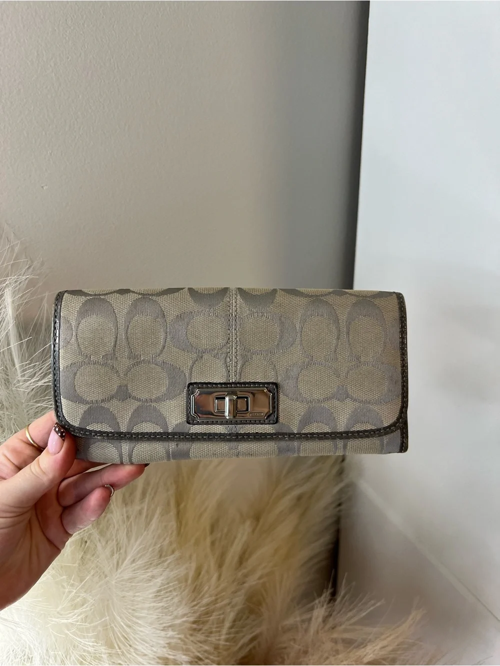 Coach Signature Canvas Fold-Over Wallet in Khaki/Chalk